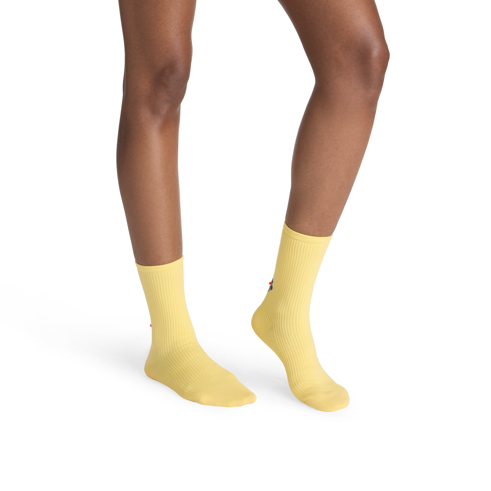official-bombas::10345-fadedsun-adult-female-onmodel-2-transparent-_1_.png