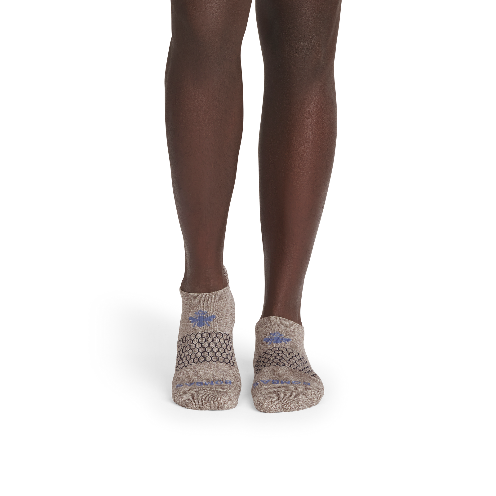 official-bombas::5747-birchwood-mushroomgrey-adult-male-onmodel-2-transparent.png