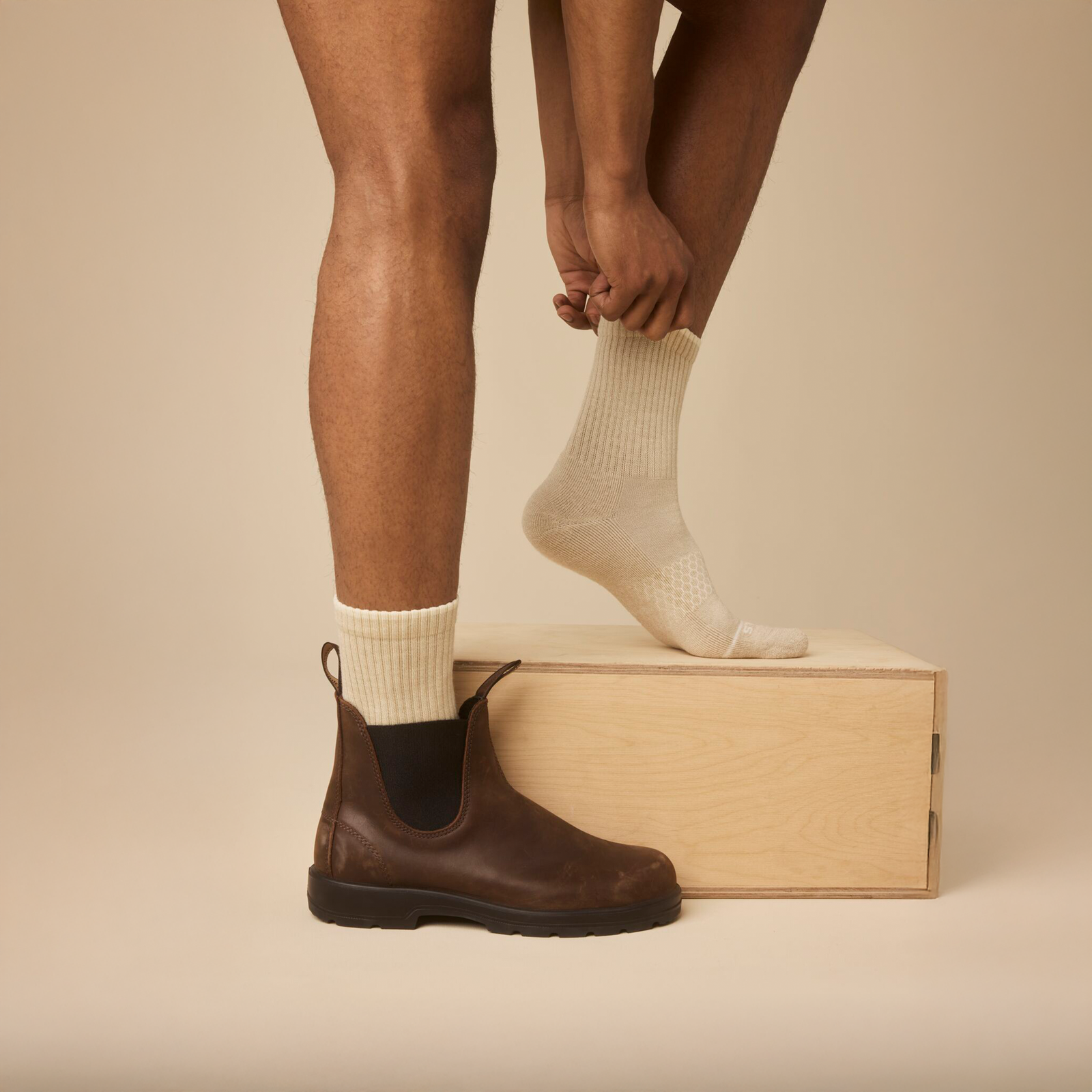official-bombas::men-merino-halfcalf-beige.png